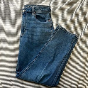 American Eagle Mom Jean 12